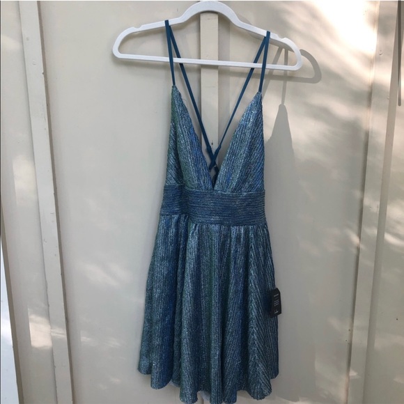 Lulu’s ‘Stop the Show’ Blue/Gold Glitter Metallic Skate Dress - Picture 3 of 7